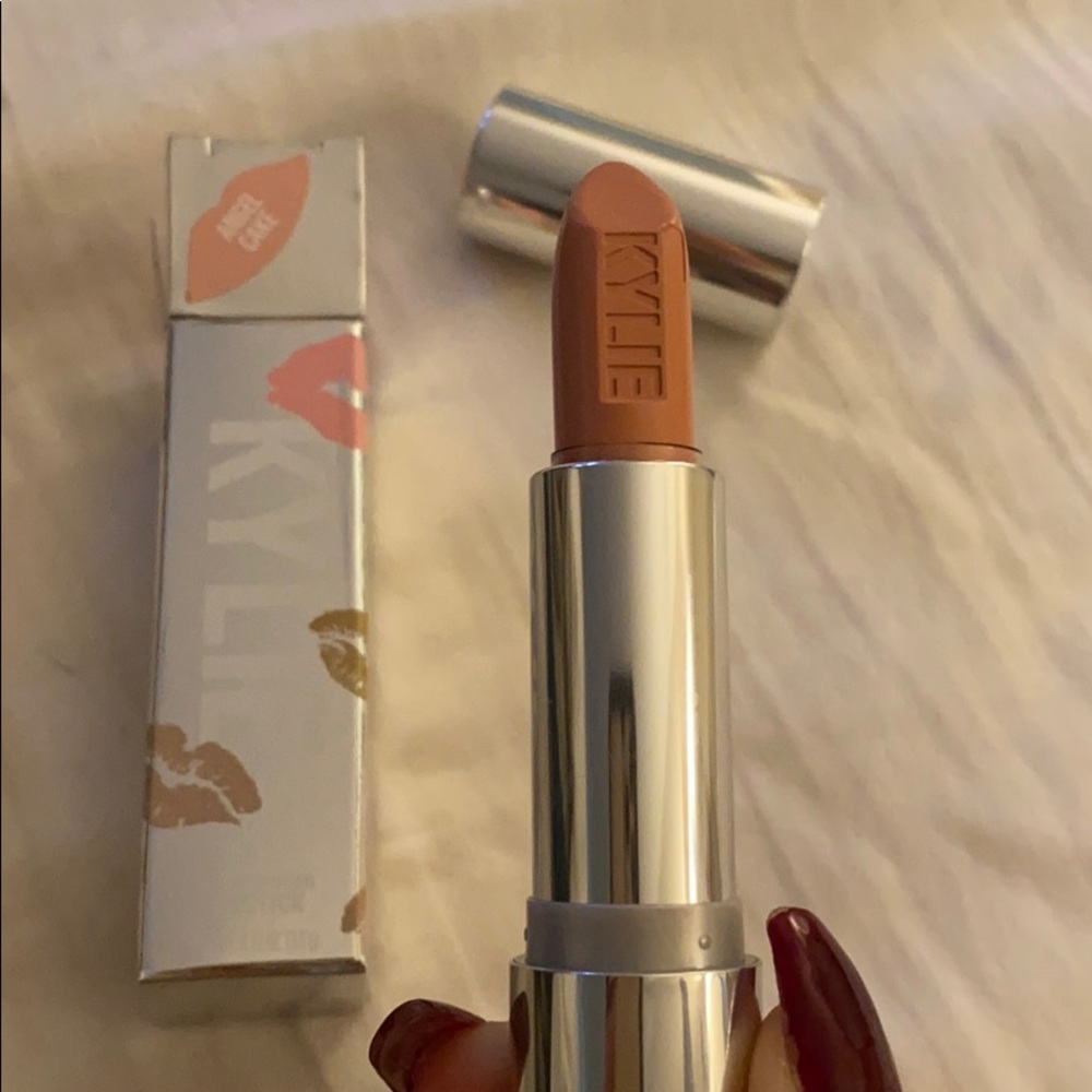 Kylie Jenner lipstick
